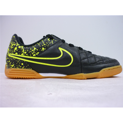 scarpe calcetto nike tiempo rio